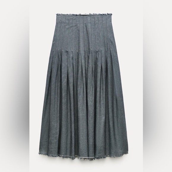 NWT. Zara ZW Collection Blue/Gray Pleated High-Waist Midi Skirt. Size L. - Picture 5 of 12